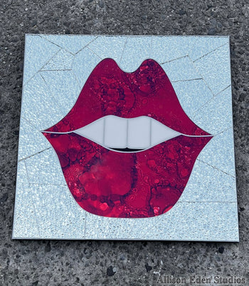 SMILE Lips extra BLING mirror artwork